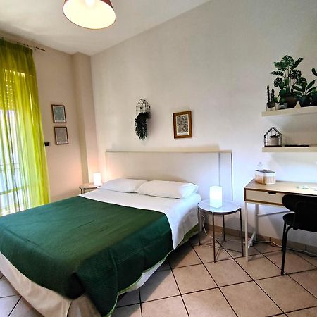 פסקרה Casa Viola A 900 Mt Dalla Staz. Centrale מראה חיצוני תמונה