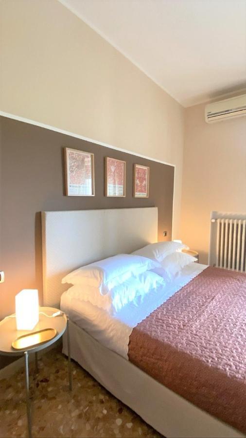 פסקרה Casa Viola A 900 Mt Dalla Staz. Centrale מראה חיצוני תמונה