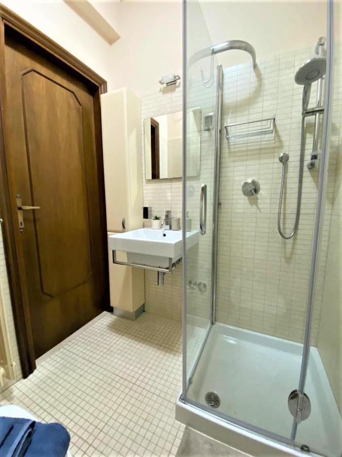 פסקרה Casa Viola A 900 Mt Dalla Staz. Centrale מראה חיצוני תמונה