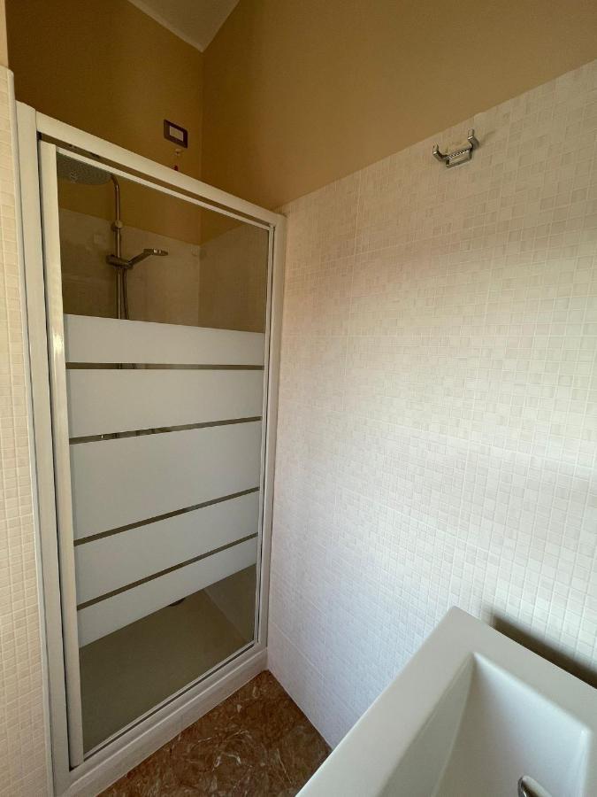 פסקרה Casa Viola A 900 Mt Dalla Staz. Centrale מראה חיצוני תמונה